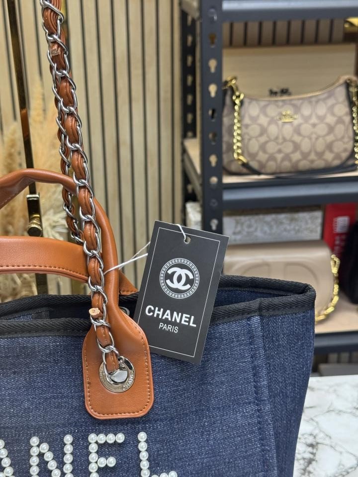 Buy Chanel Paris Due Tote Bag Diomond Logo With Dust Bag Premium Quality Online in India - Style 3 - Bootery - Image 4