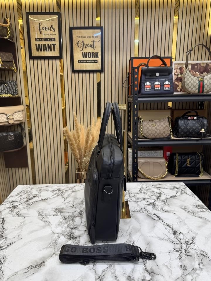 Boss Hugo Bos S Laptop Bag With Sling Tag Dust Bag Premium Quality Product Price in India - Buy at Bootery - Image 6