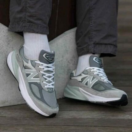 New Balance 990v6 - Bootery - Men's Shoes, Watches, Clothing & Accessories